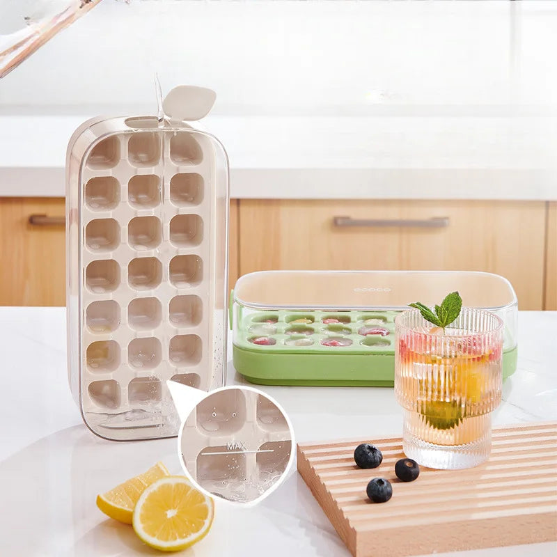 SILICONE ICE CUBE STORAGE BOX